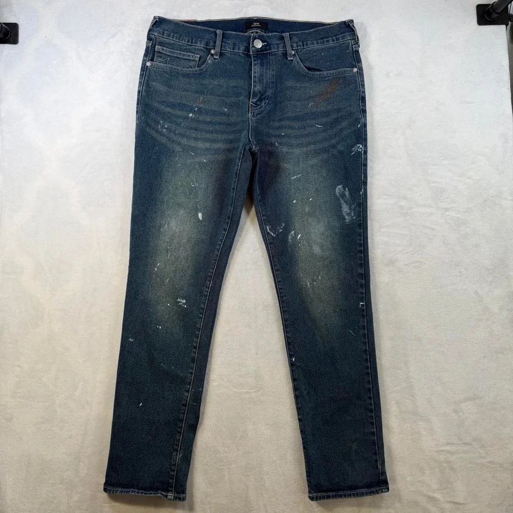 True Religion Geno Flap Relaxed Slim Jeans Men's 34x32 - Paint Stained